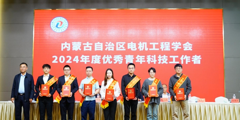 DSC08741(1).jpg DSC08741(1).jpg